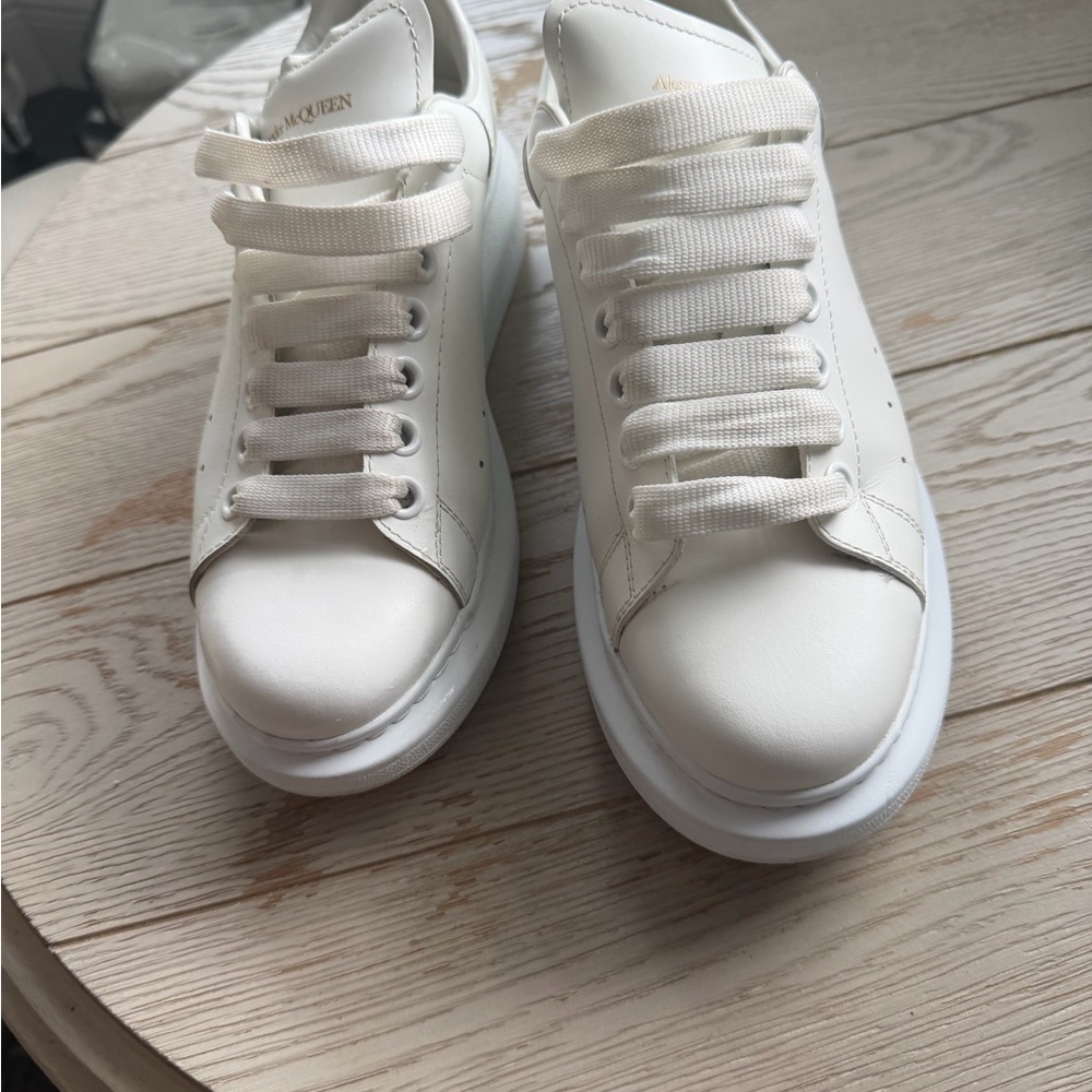 Alexander McQueen Cream/White Leather Platform Sneakers